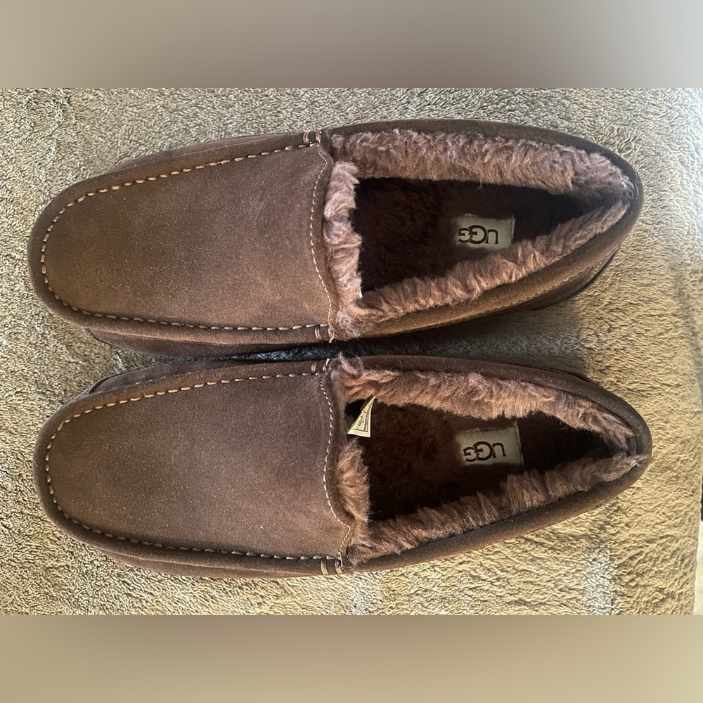 New Without Box UGG Men’s Dark Brown Slippers Ascot Slip-Ons US Size 10 - Picture 4 of 5